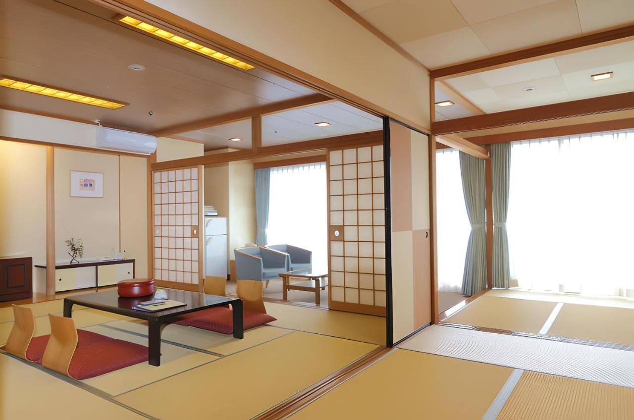 New Sunpia Tsuruga Exterior foto