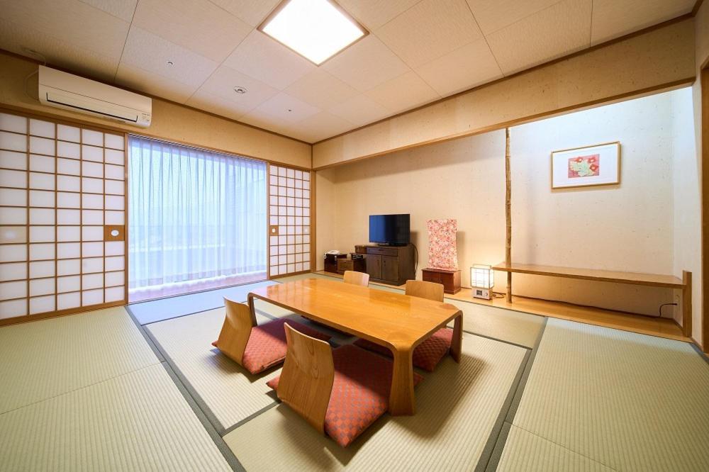 New Sunpia Tsuruga Exterior foto